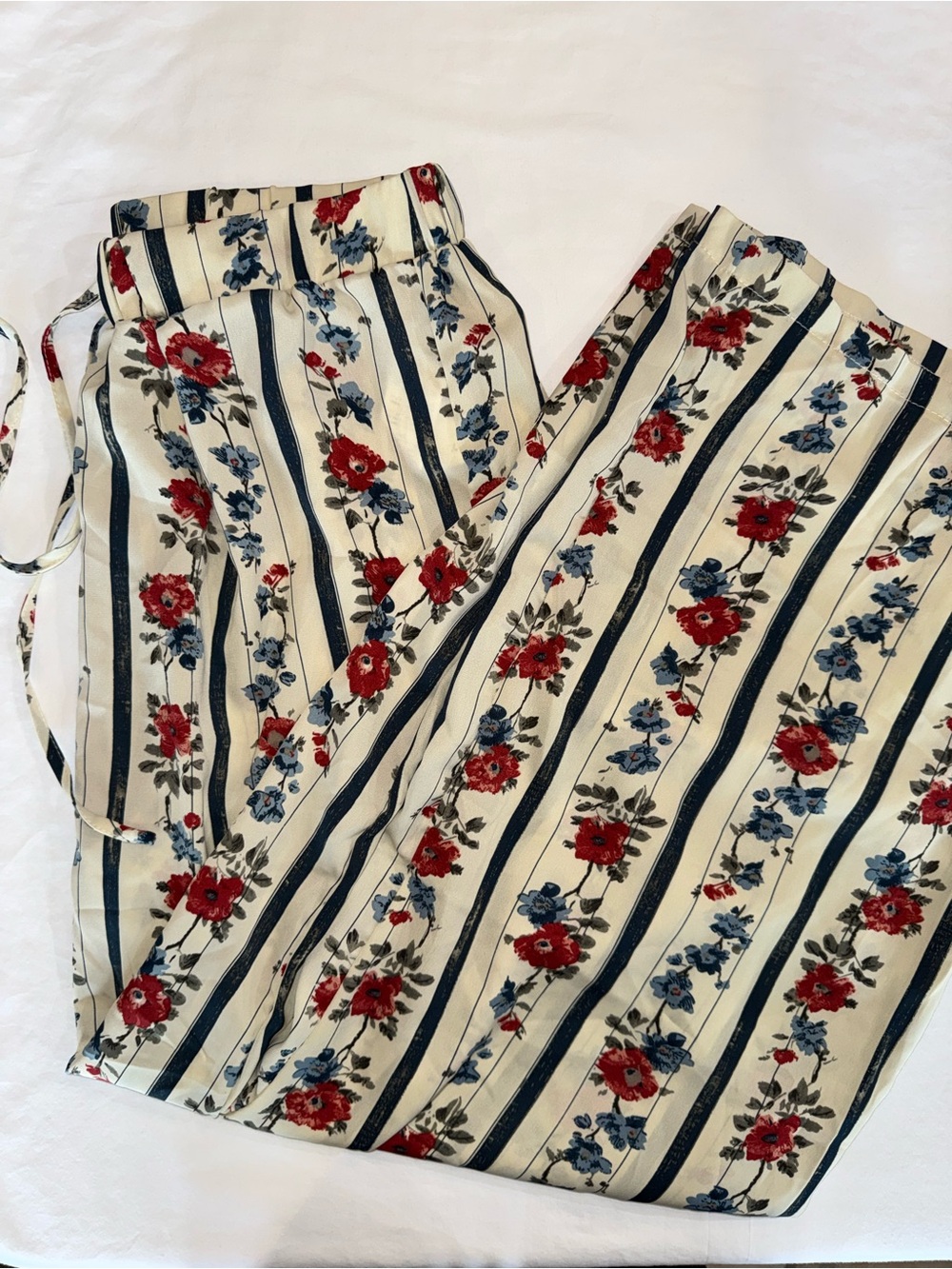 SHEIN Floral Stripe Wide-Leg Business Pant in Cream, Red & Blue L